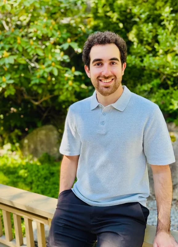 Professional headshot of Ari Boublil, Registered Clinical Counsellor (BC)