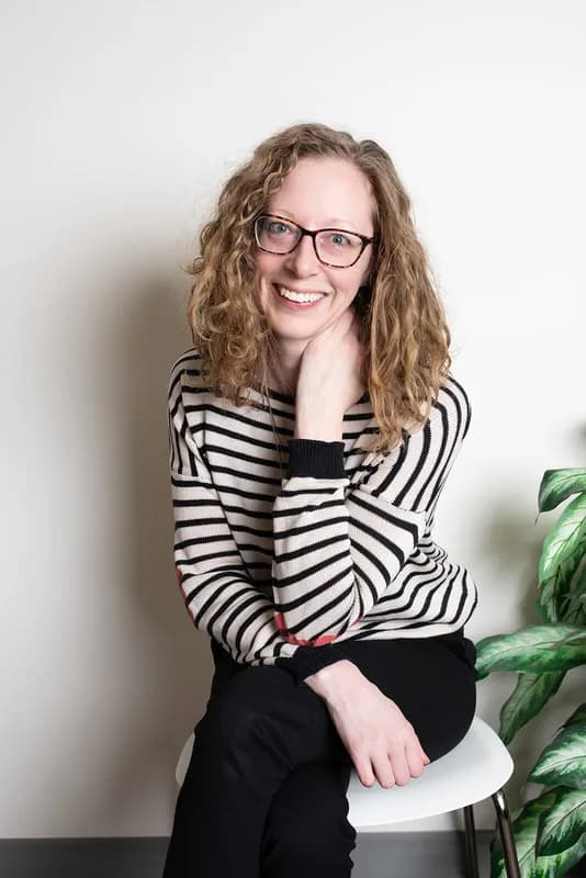 Headshot of Renée LaJoie