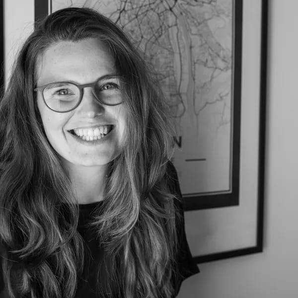 Professional headshot of Tiphanie Routier, Thérapeute en relation d'aide (QC)