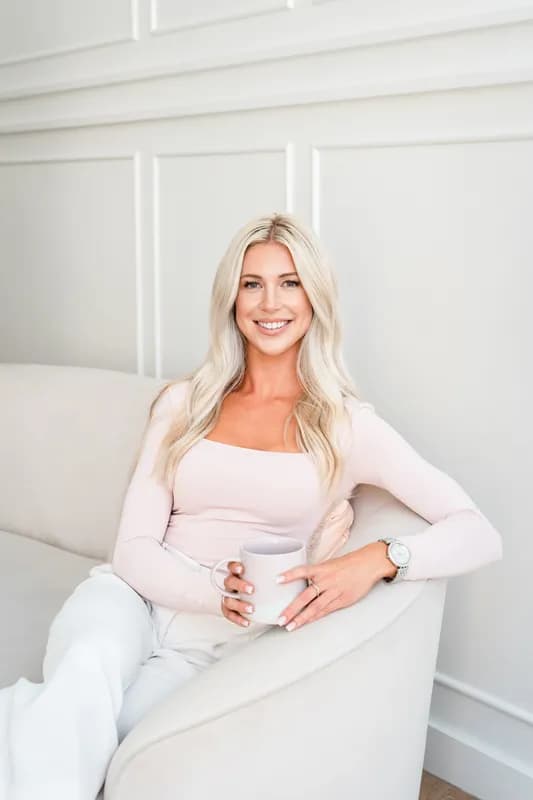 Professional headshot of Mackenzie Fournier, Registered Psychotherapist (ON)