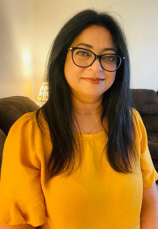 Professional headshot of Ekta Sehgal, Registered Psychotherapist (ON)