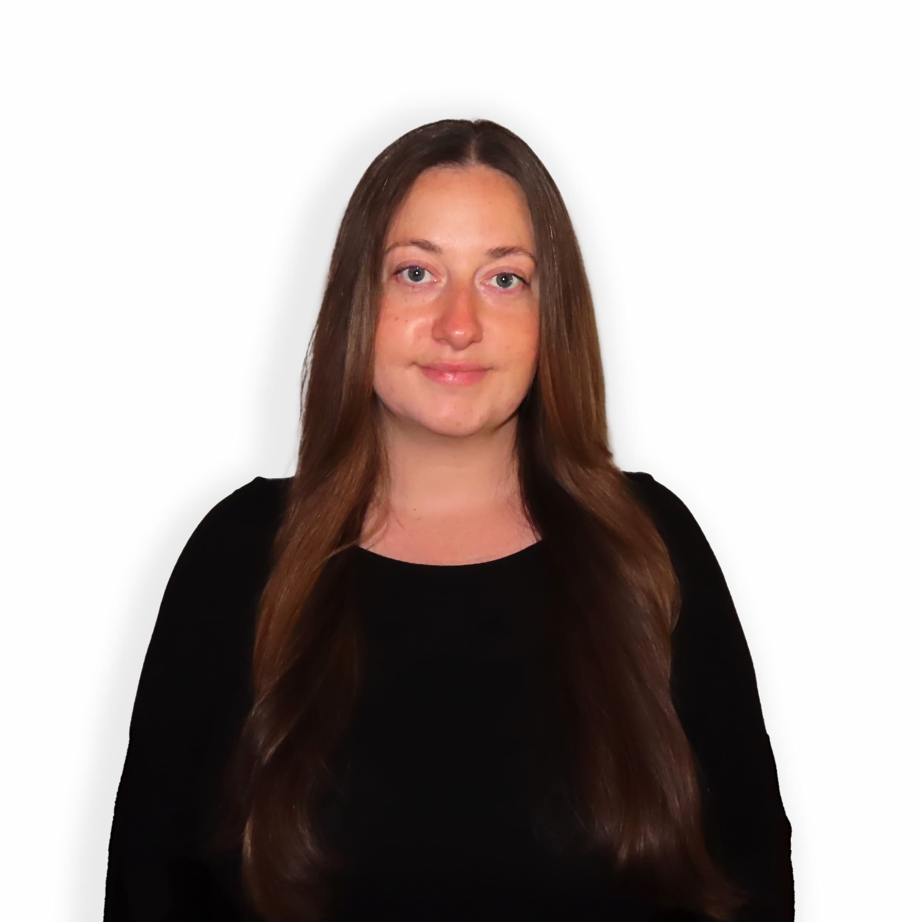 Professional headshot of Kellie Thomas, Registered Psychotherapist (ON)