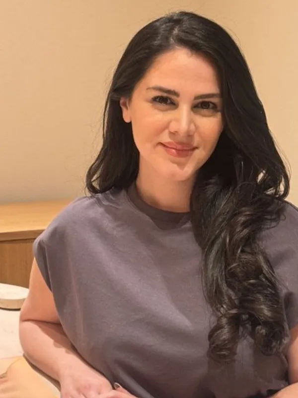 Headshot of Shayesteh Zarieh
